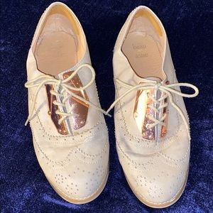SOLD! Tan and Rose Gold Florsheim style shoes
